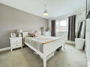 Tartan Close- click for photo gallery